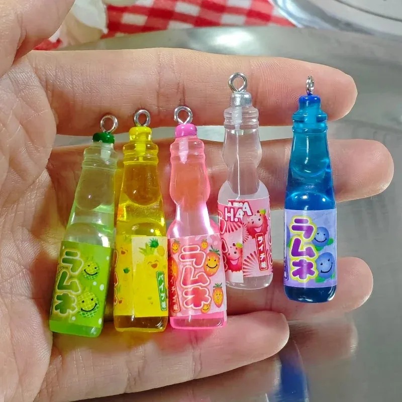 Resin Art Bottle - 10 Piezas de Dijes de Resina