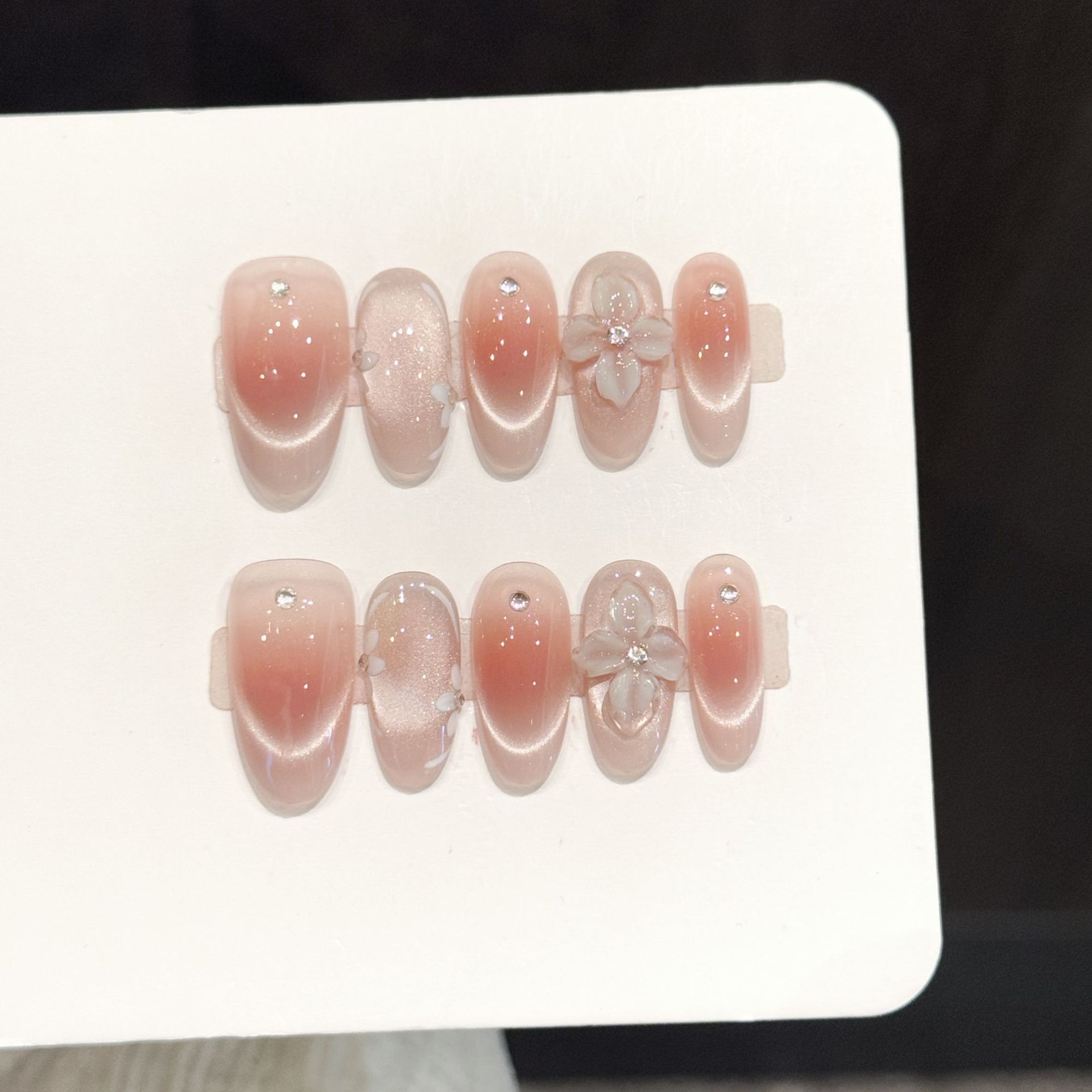 Resin Art Flower - 10 Uñas Postizas Hechas a Mano,